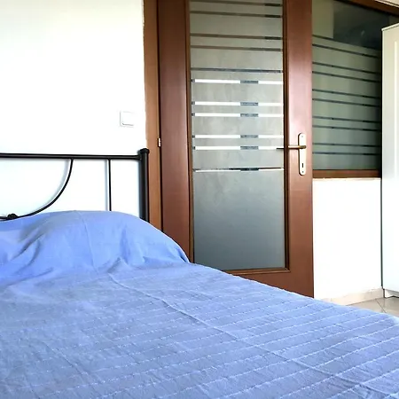 Apartment Office-studio Theoxaris