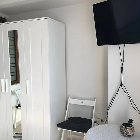 Office-studio Theoxaris Apartment