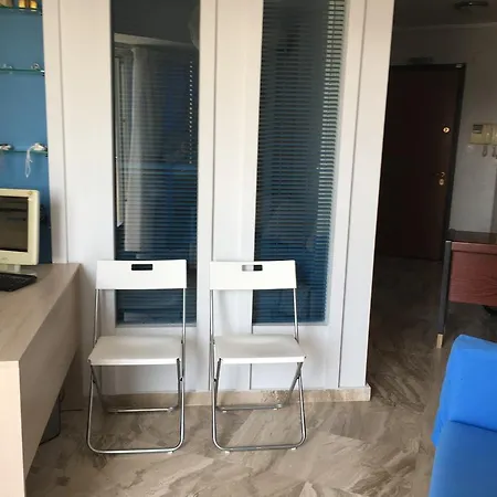 Office-studio Theoxaris *