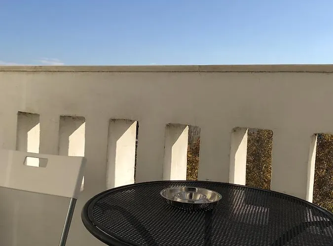 Office-studio Theoxaris