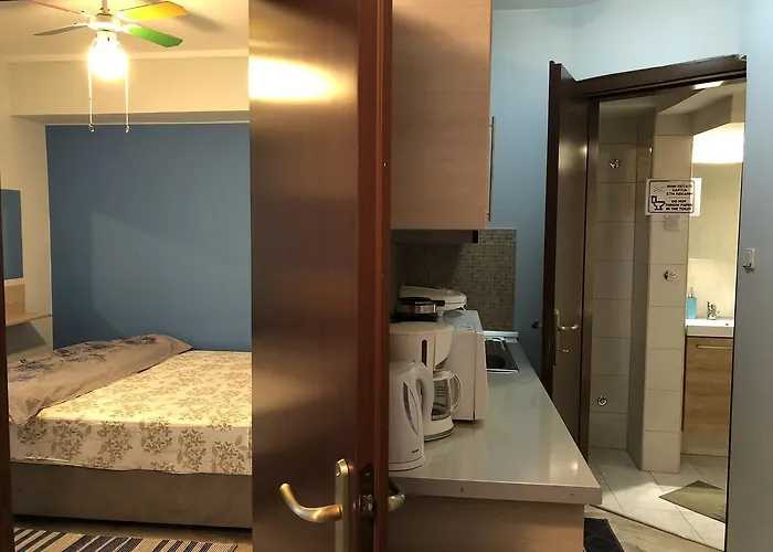 Office-studio Theoxaris