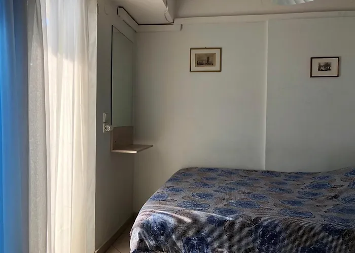 Office-studio Theoxaris Appartement *