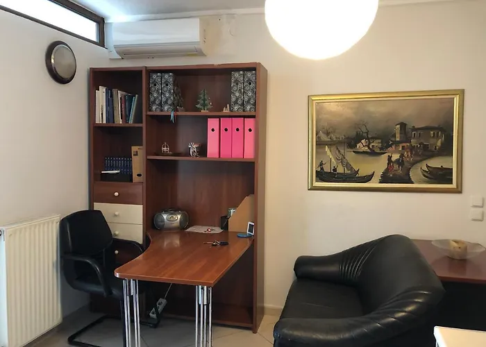 Office-studio Theoxaris