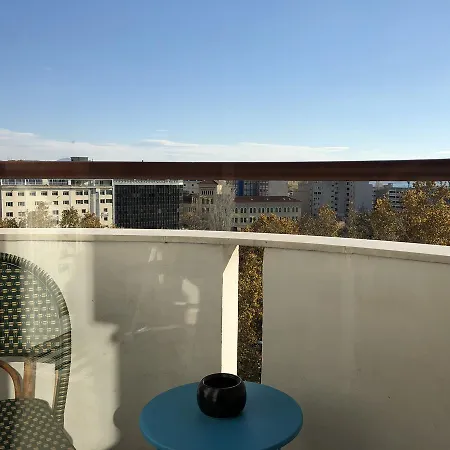 Office-studio Theoxaris